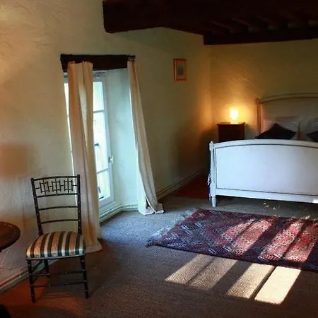 Couette-café Chateau De Gargas