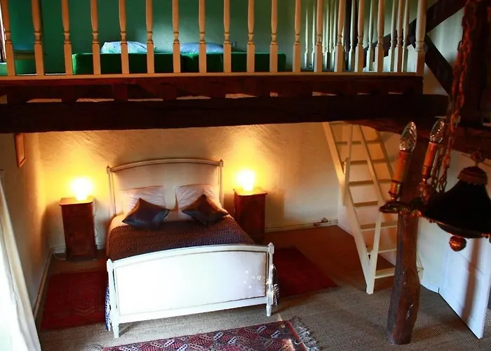 Chateau De Gargas * Gaudiès